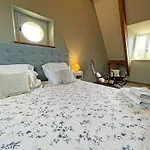 Maison En Pierre Avec Terrasse Paisible Et Piscine Chauffee - Fr-1-824-23 بيت للعطل