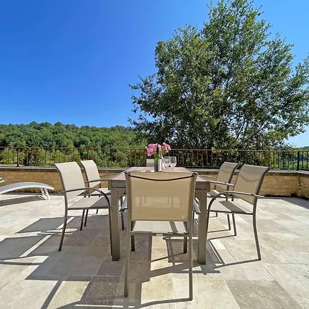 Feriehus Maison En Pierre Avec Terrasse Paisible Et Piscine Chauffee - Fr-1-824-23 Beaugas