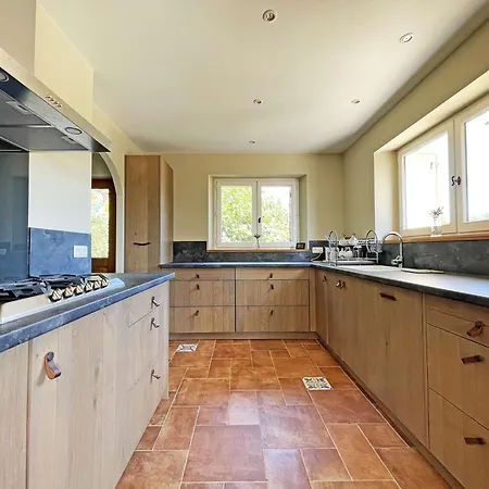 Maison En Pierre Avec Terrasse Paisible Et Piscine Chauffee - Fr-1-824-23 Beaugas